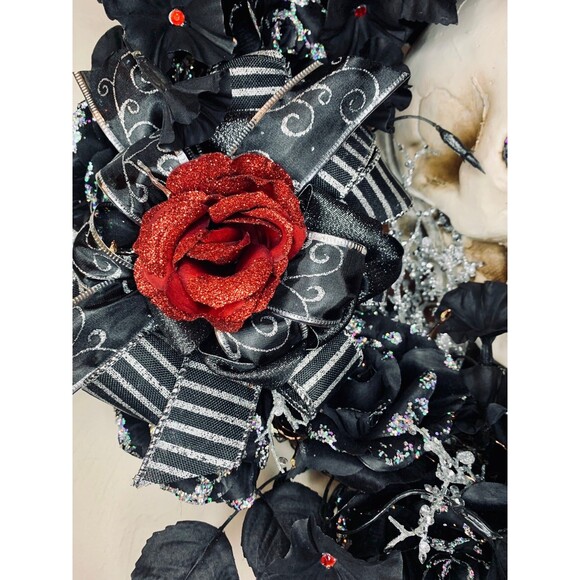 Lighted Jeweled and Sparkle Red Rose Gothic Skull Black Wreath 22 inches - Picture 11 of 12